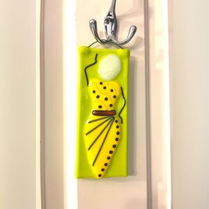 NWOT Small Ceramic Wall Hanging Figure of a Woman